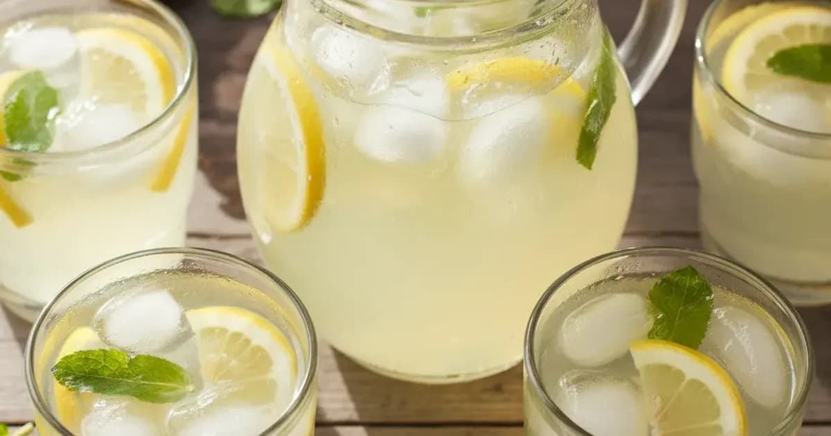 Selbstgemachte Limonade
